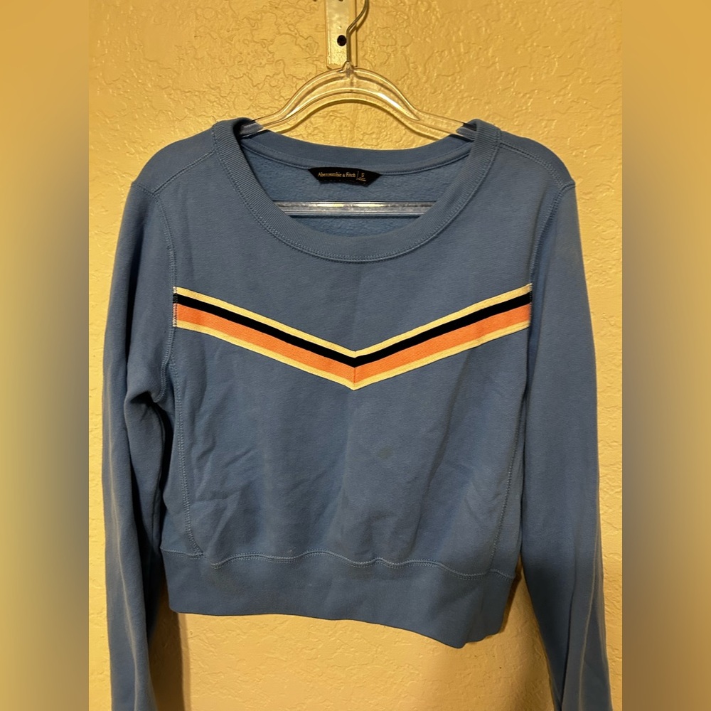 🪗Abercrombie & Fitch Blue Chevron Sweatshirt size S women’s GUC.. - Picture 8 of 9